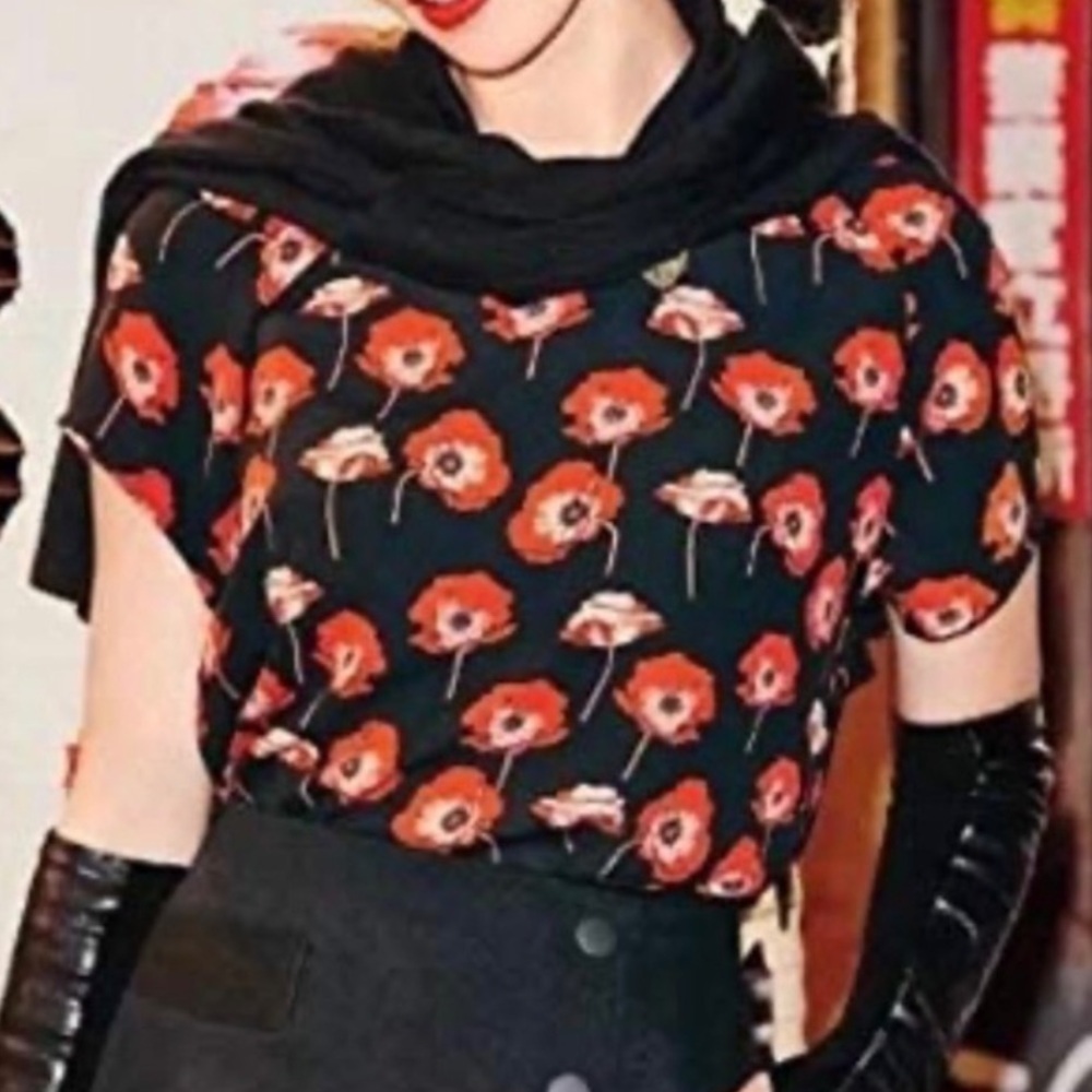 CAbi Black and Red Floral Blouse Poppy XL